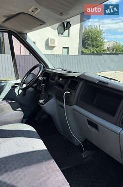 Микроавтобус Ford Transit 2006 в 