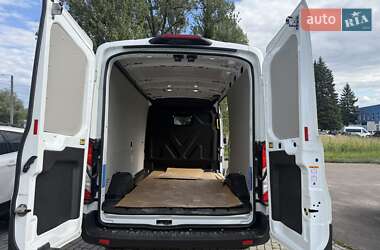 Вантажний фургон Ford Transit 2020 в 
