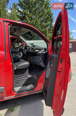Грузовой фургон Ford Transit 2015 в 