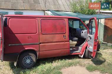 Грузовой фургон Ford Transit 1996 в 