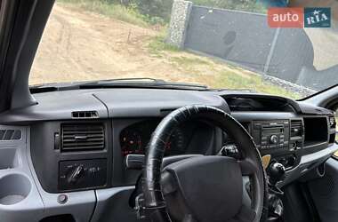 Грузовой фургон Ford Transit 2008 в 
