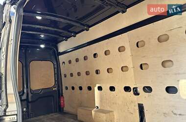 Грузопассажирский фургон Ford Transit 2021 в 