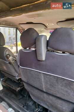 Грузопассажирский фургон Ford Transit 2001 в 