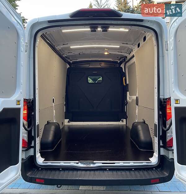 Вантажний фургон Ford Transit 2019 в Львові фото 22 Вантажний фургон Ford Transit 2019 в Львові