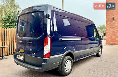 Грузовой фургон Ford Transit 2018 в 
