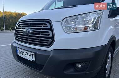 Грузовой фургон Ford Transit 2016 в 