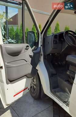Мікроавтобус Ford Transit 2000 в 