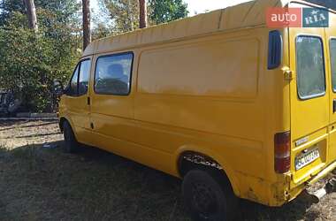 Вантажний фургон Ford Transit 1995 в Володимирці