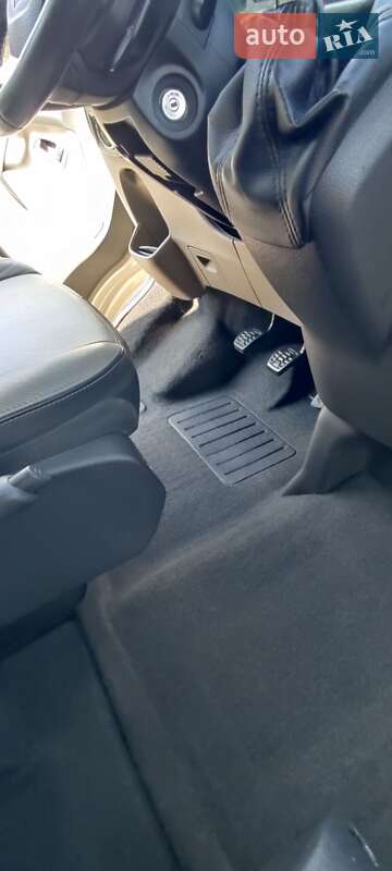 Мінівен Ford Transit 2013 в Гадячі