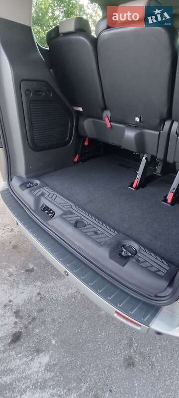Мінівен Ford Transit 2013 в Гадячі