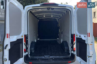 Грузовой фургон Ford Transit 2019 в 