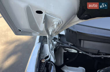 Грузовой фургон Ford Transit 2019 в 