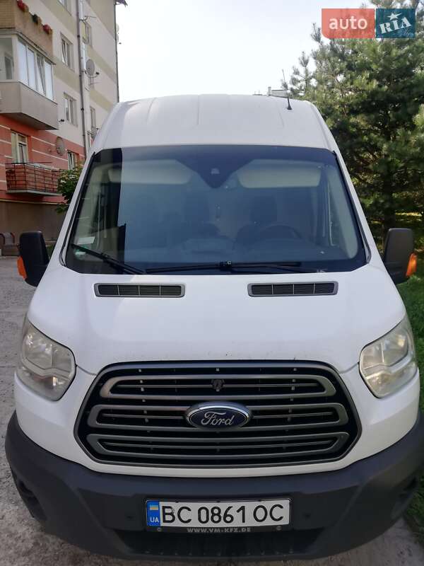 Вантажний фургон Ford Transit 2014 в Львові