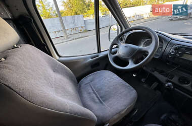 Грузопассажирский фургон Ford Transit 2000 в 