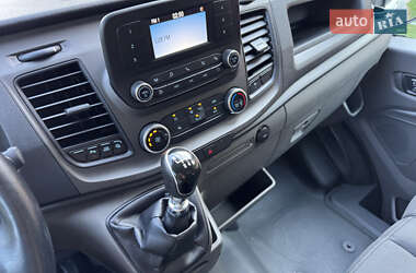 Вантажний фургон Ford Transit 2021 в 