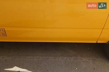 Вантажний фургон Ford Transit 2005 в 