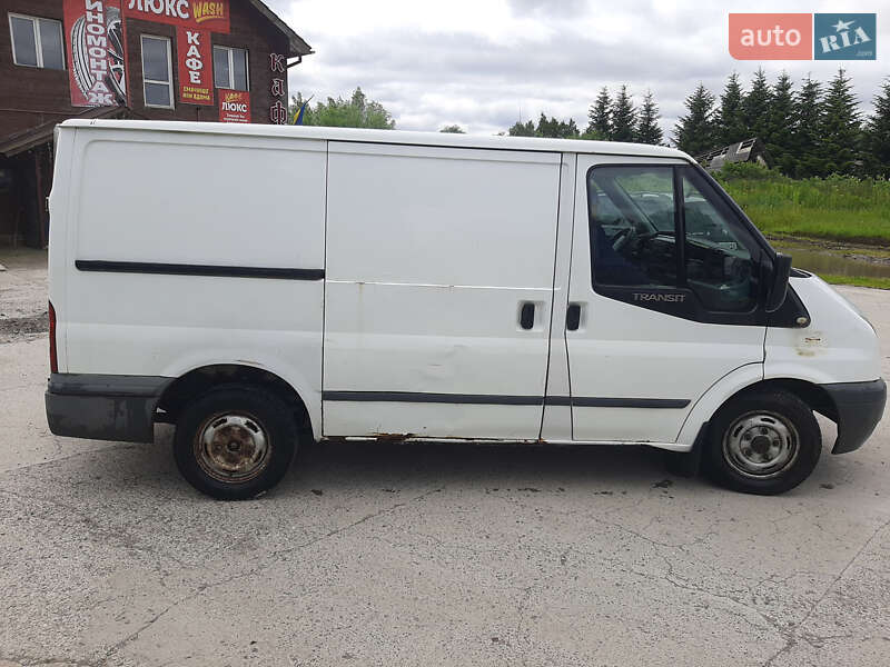 Вантажний фургон Ford Transit 2007 в Львові