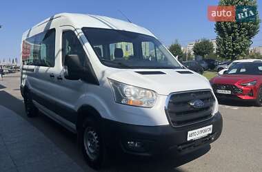 Микроавтобус Ford Transit 2021 в 