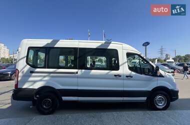 Микроавтобус Ford Transit 2021 в 