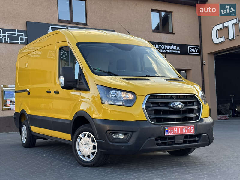 Грузовой фургон Ford Transit 2021 в Ирпене
