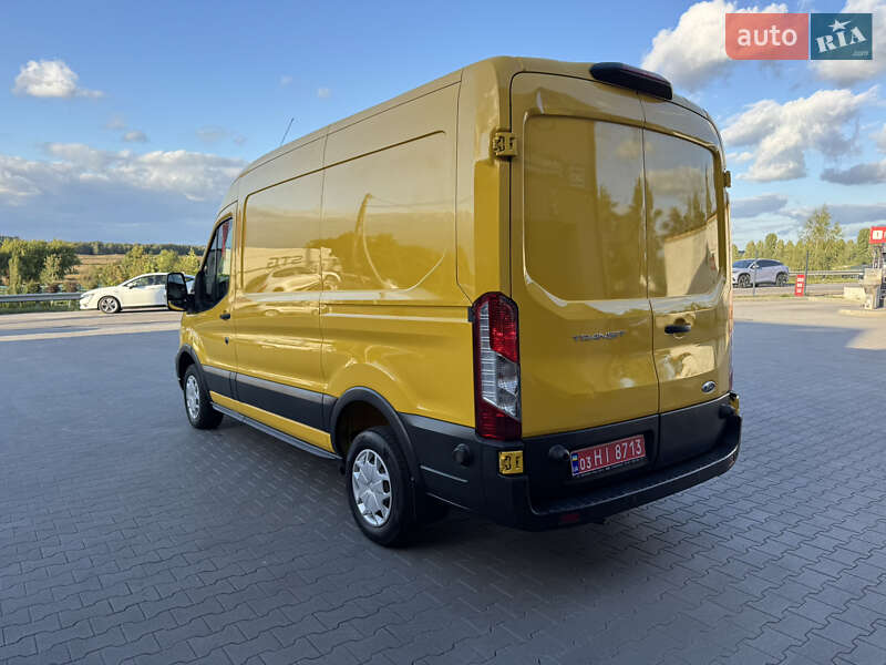 Грузовой фургон Ford Transit 2021 в Ирпене