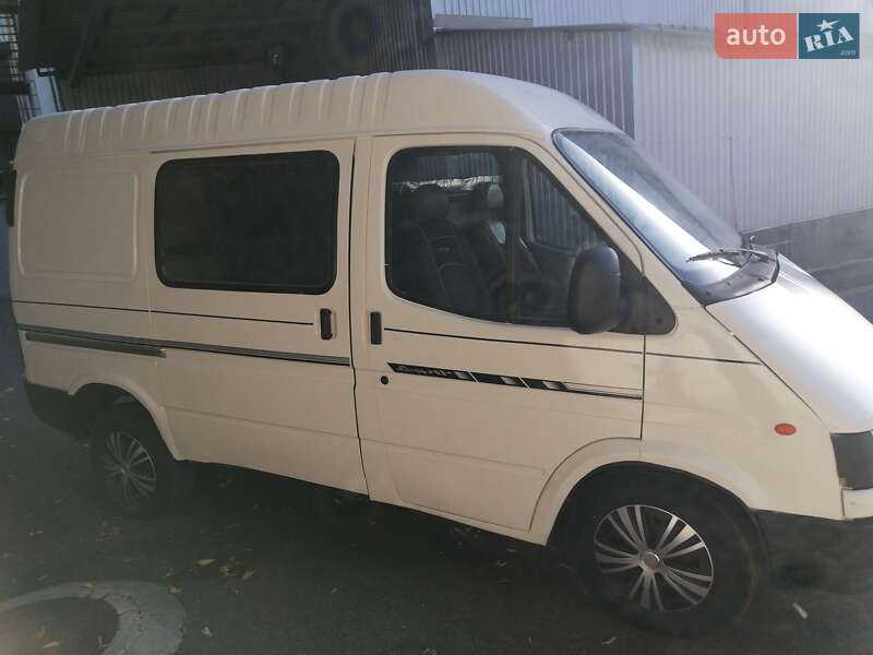 Вантажний фургон Ford Transit 1998 в Вінниці