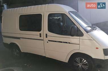 Грузовой фургон Ford Transit 1998 в 