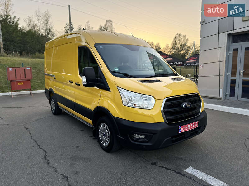 Грузовой фургон Ford Transit 2020 в Ирпене