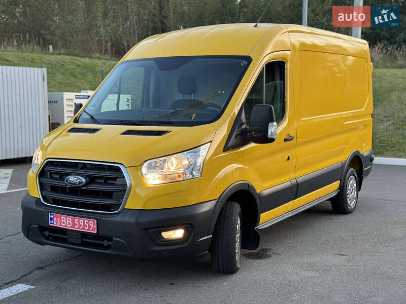 Грузовой фургон Ford Transit 2020 в Ирпене