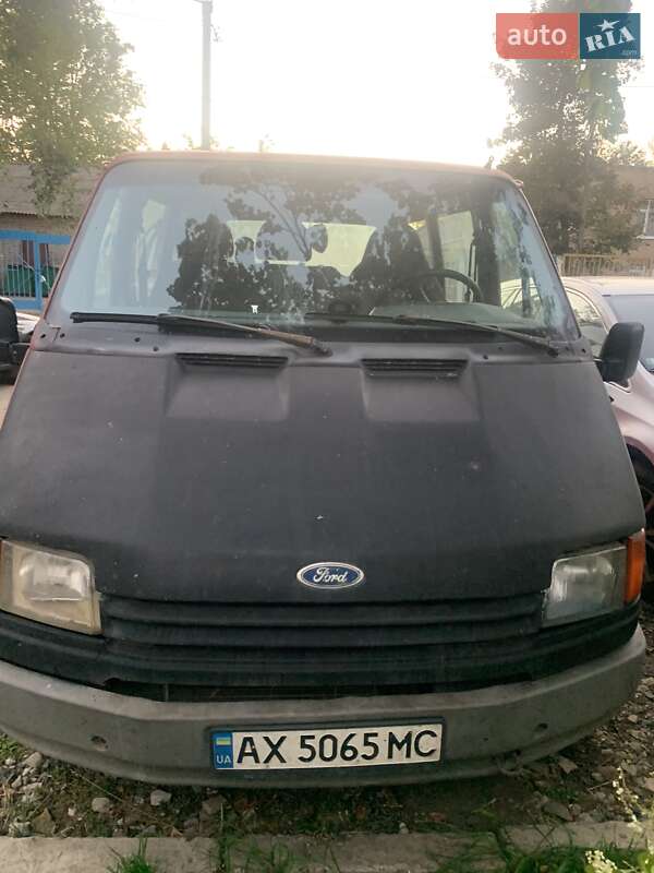 Микроавтобус Ford Transit 1988 в Харькове