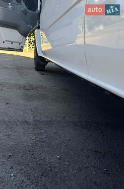 Грузовой фургон Ford Transit 2008 в 