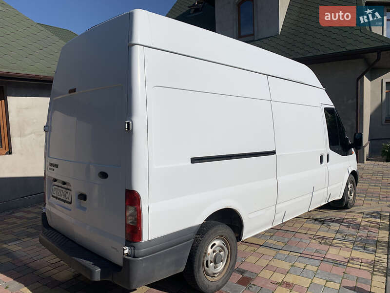 Вантажний фургон Ford Transit 2008 в Костопілі