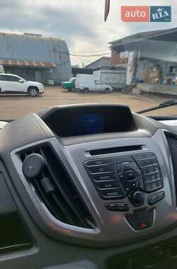 Вантажний фургон Ford Transit 2015 в 