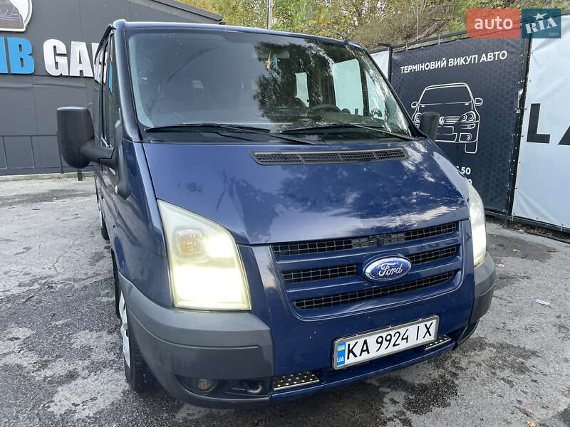 Вантажопасажирський фургон Ford Transit 2008 в Києві
