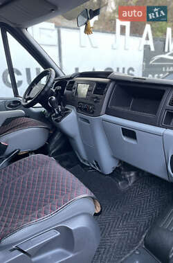 Вантажопасажирський фургон Ford Transit 2008 в 