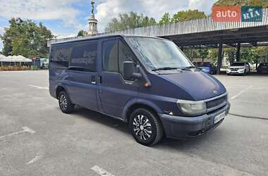 Вантажопасажирський фургон Ford Transit 2002 в 