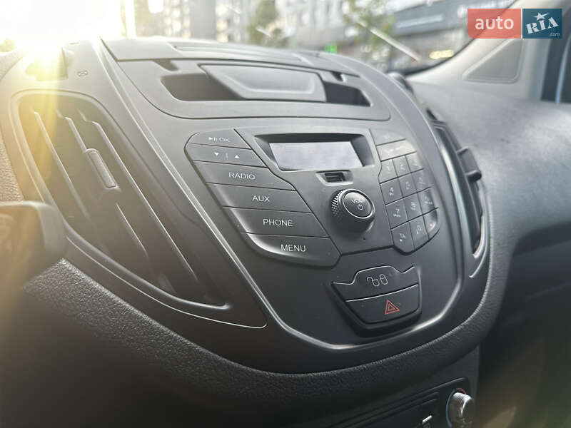 Другие грузовики Ford Transit 2015 в Львове