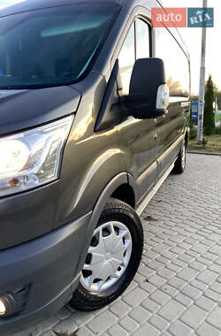 Грузовой фургон Ford Transit 2019 в 