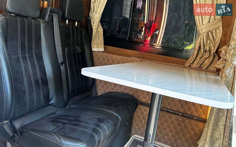 Другие грузовики Ford Transit 2018 в Черновцах