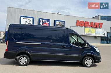 Грузовой фургон Ford Transit 2019 в 