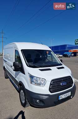 Грузовой фургон Ford Transit 2017 в 