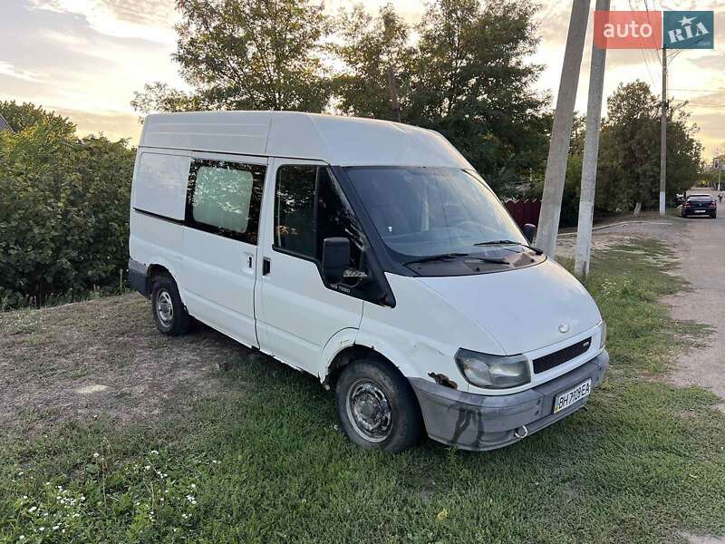 Грузопассажирский фургон Ford Transit 2002 в Измаиле