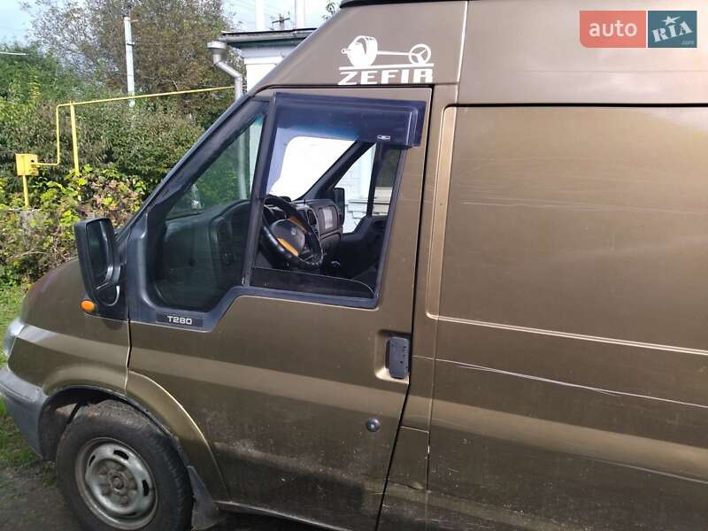 Грузовой фургон Ford Transit 2001 в Киеве