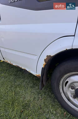 Грузовой фургон Ford Transit 2006 в 