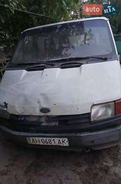 Микроавтобус Ford Transit 1991 в Сарате