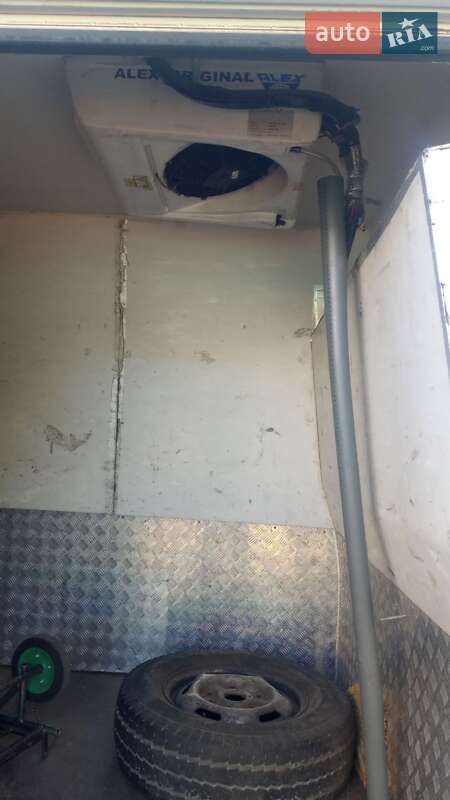 Вантажний фургон Ford Transit 2013 в Хлібодарське