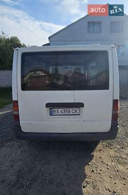 Грузовой фургон Ford Transit 2005 в 