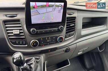 Грузовой фургон Ford Transit 2022 в 
