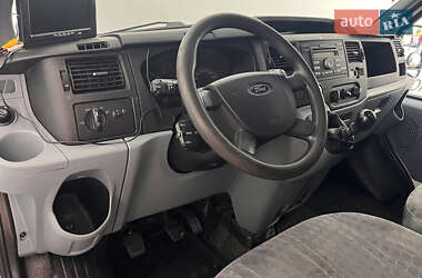 Грузовой фургон Ford Transit 2012 в 