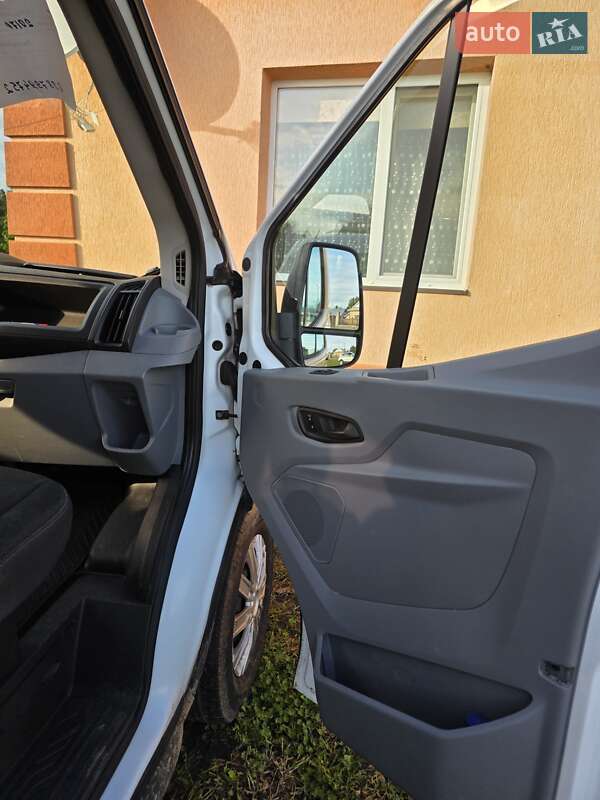 Микроавтобус Ford Transit 2017 в Заболотове